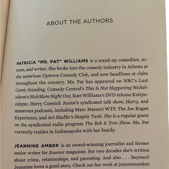 Rabbit Memoir by Patricia Williams page turner paperback - Picture 6 of 6